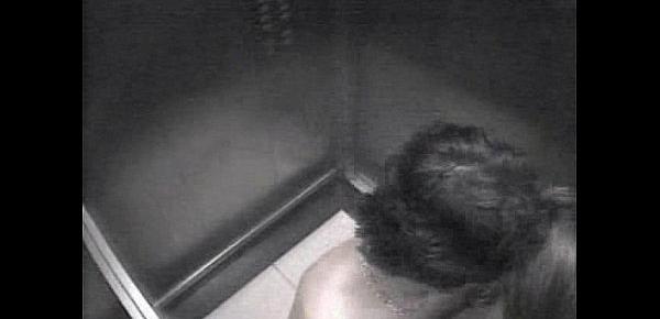  Flagra Sexo no elevador